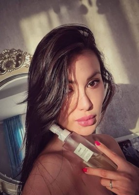 Проститутка Рейна